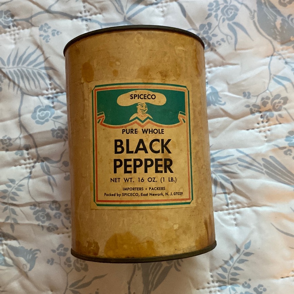 Vintage Spiceco Black Pepper Container.